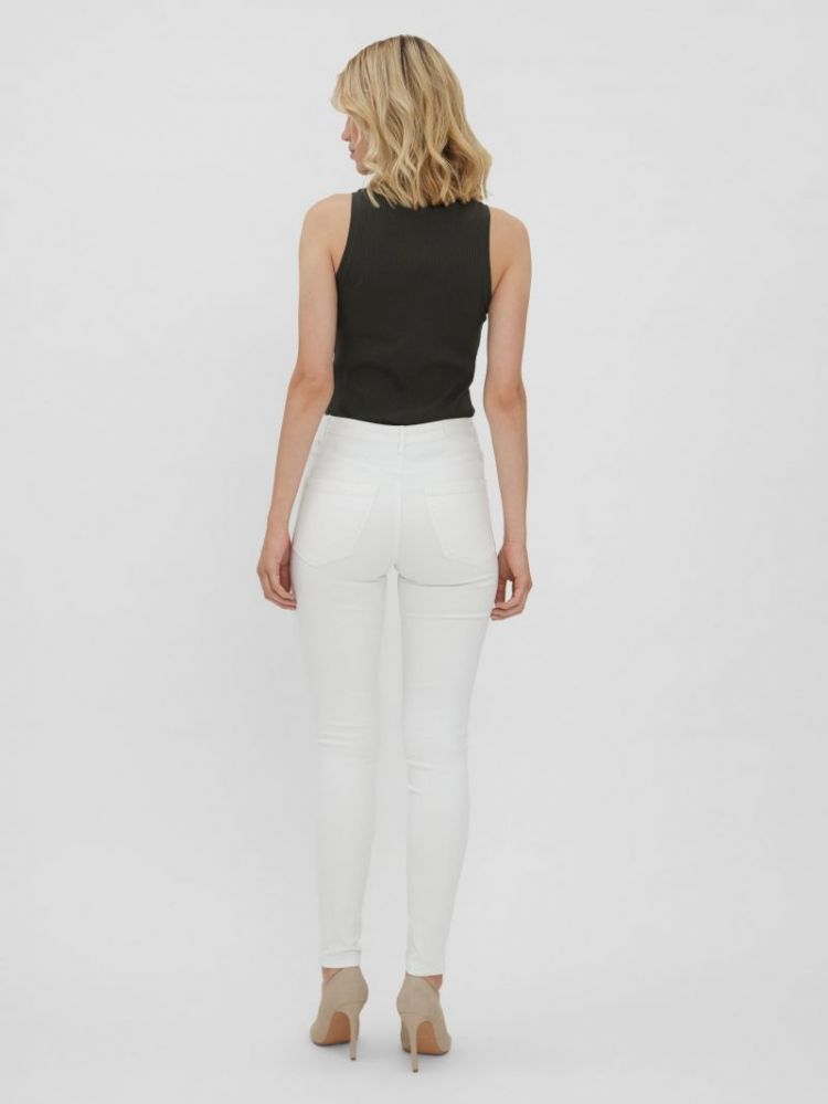 10262685 Bright white